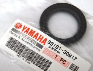 Product image: Yamaha - 9310130M1700 - OIL SEAL (6E5) 