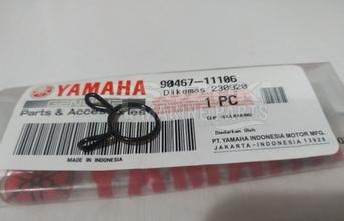 Product image: Yamaha - 904671110600 - CLIP   0