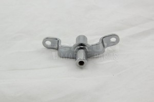 Product image: Suzuki - 19150-89L00 - BRACKET,THROTTL 