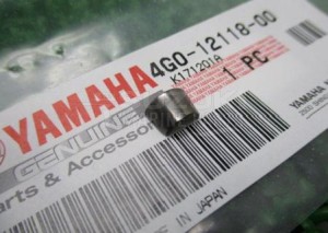 Product image: Yamaha - 4G0121180000 - COTTER VALVE  